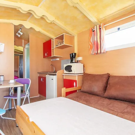 Secluded Holiday In Dommartin-varimont With Garden *